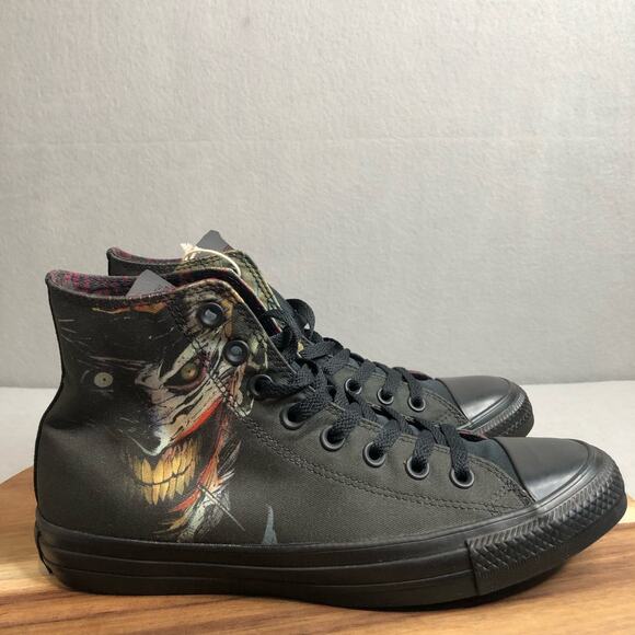 Converse x Batman Other - Converse NEW DC Comics Batman The Joker Black‎ Face Old Print Mens 7 Womens 9